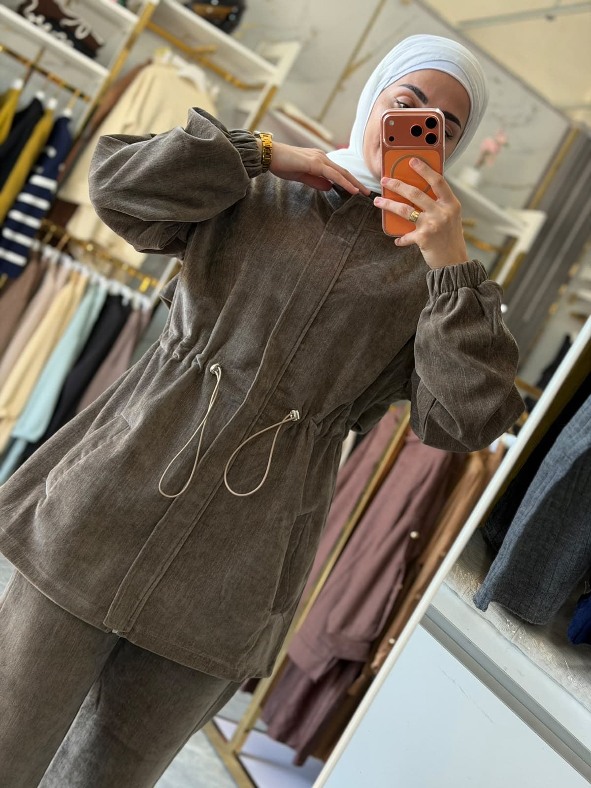 Velvet set in Bej