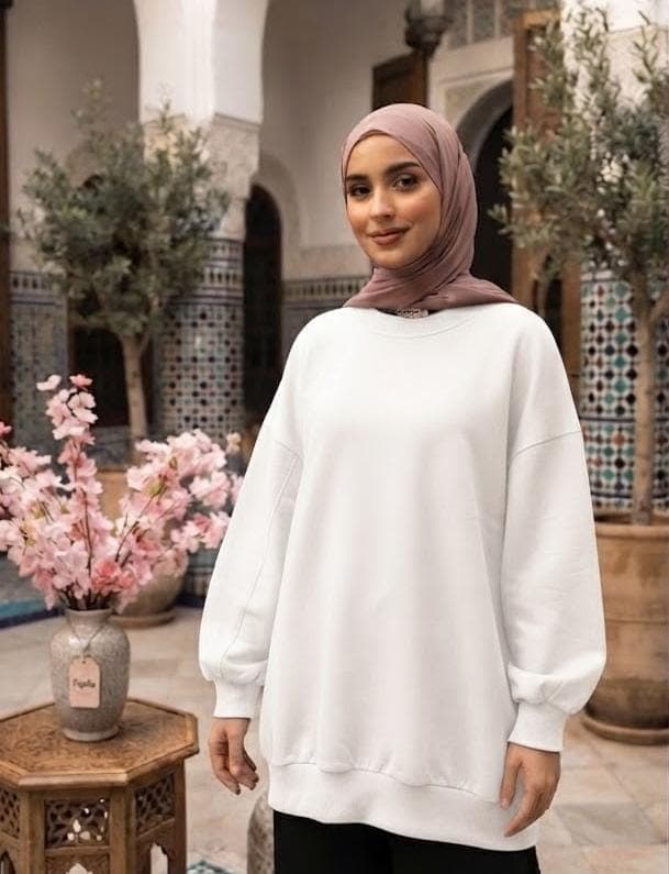 plain hodie in white